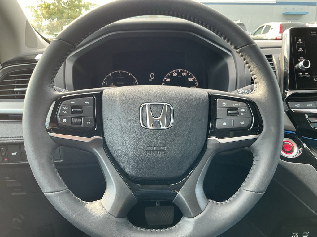 Certified 2026 Honda Odyssey Touring image 24