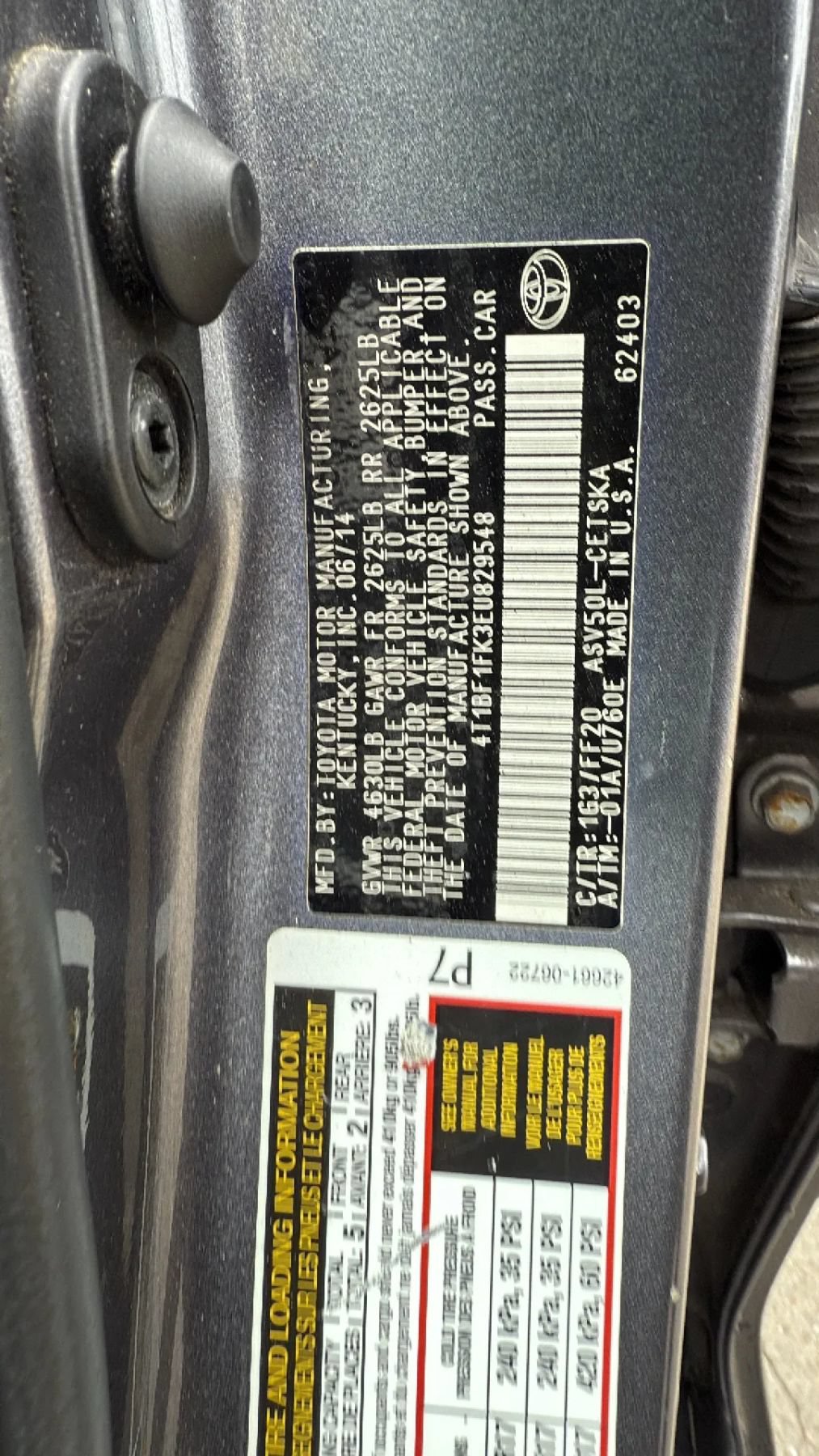 Used 2014 Toyota Camry SE w/ Moonroof Package FWD image 39