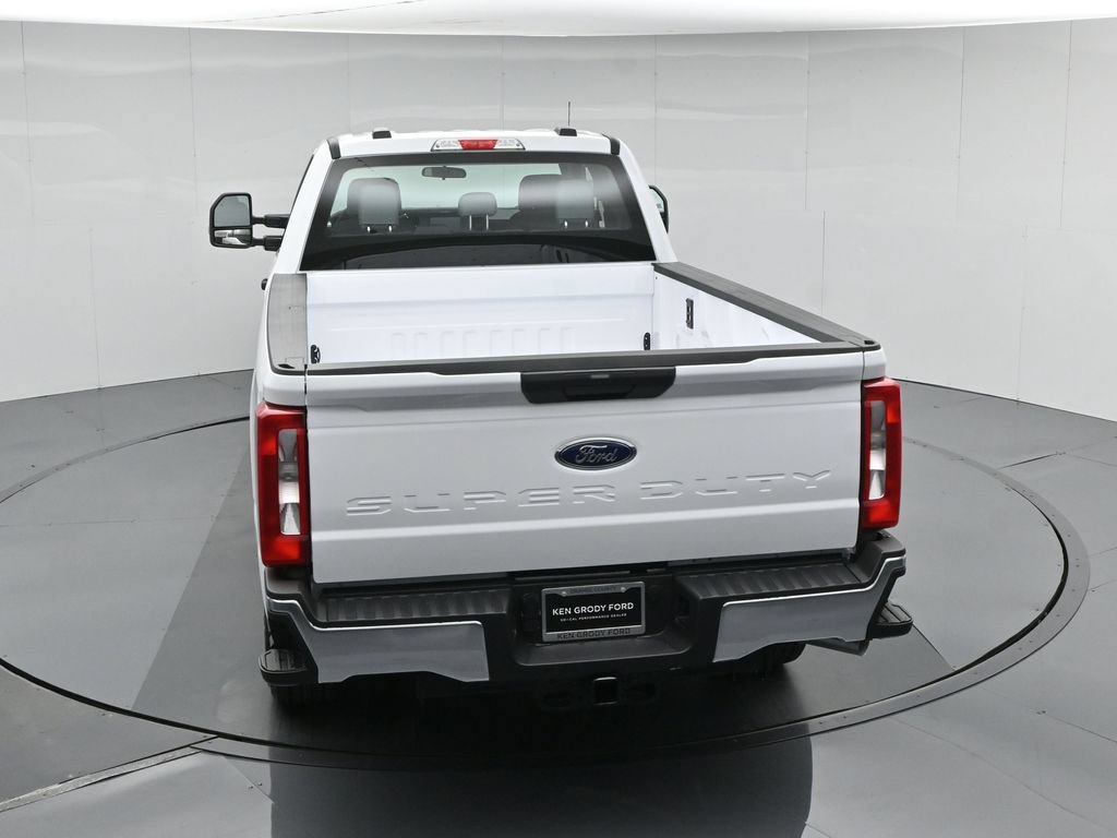New 2026 Ford F350 XL w/ XL Chrome Package RWD image 39
