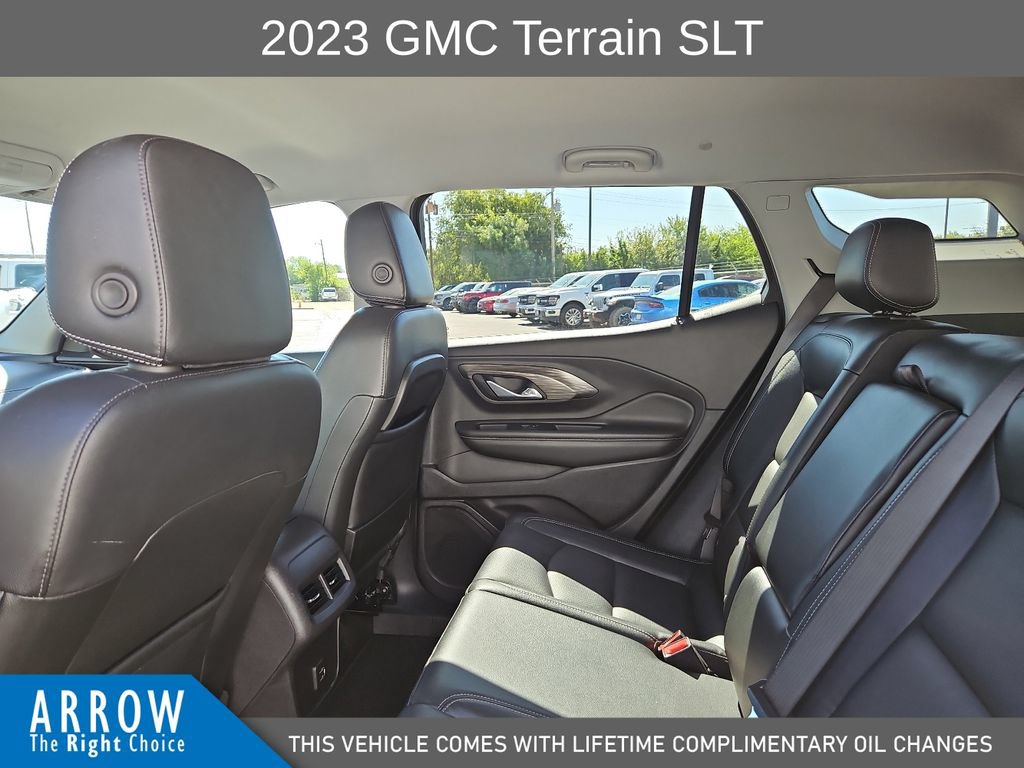 Used 2023 GMC Terrain SLT FWD image 19