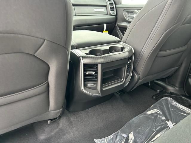 New 2026 RAM 1500 Big Horn AWD/4WD image 15