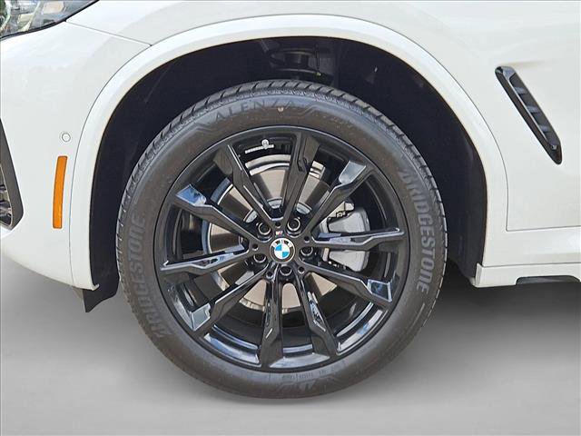 Used 2025 BMW X4 xDrive30i w/ Premium Package image 22