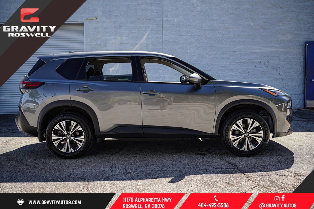 Used 2021 Nissan Rogue SV image 18