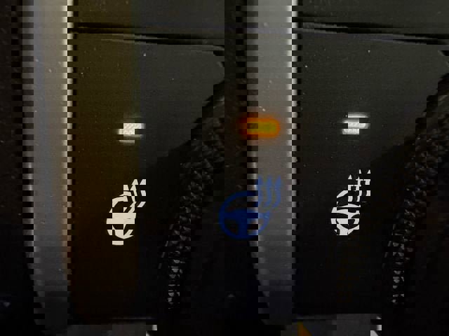 Certified 2025 Toyota Tacoma TRD Off-Road w/ TRD Off Road Upgrade Package AWD/4WD image 12