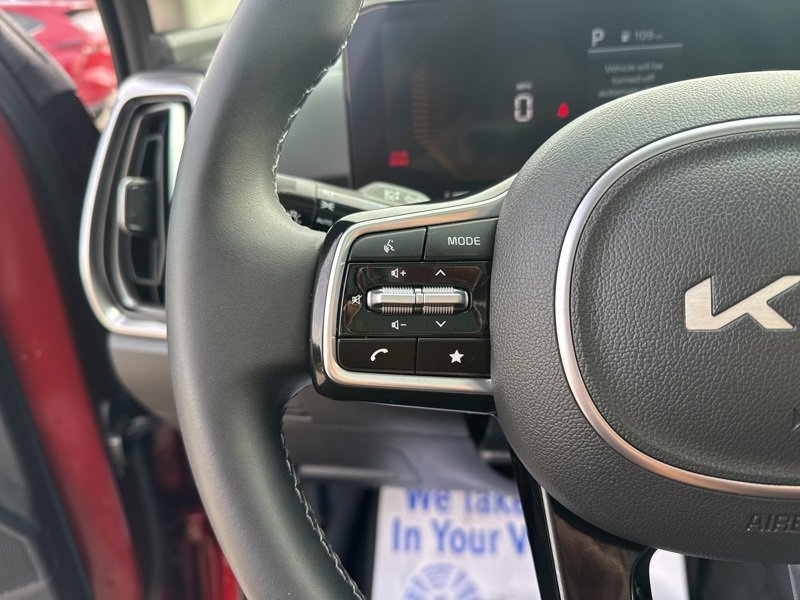 Used 2025 Kia Sorento S w/ Panoramic Sunroof Package image 30