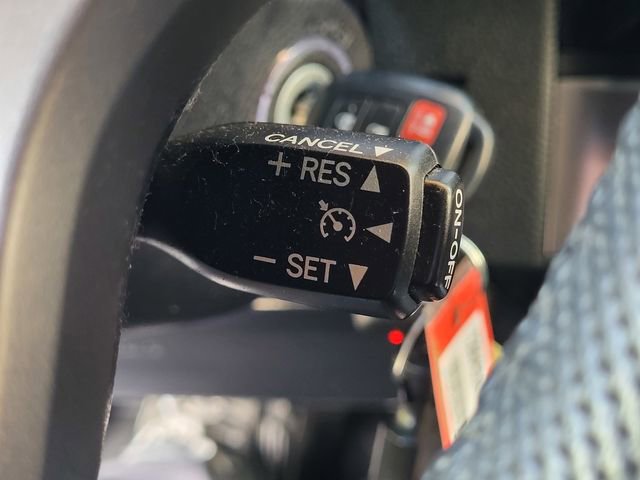 Used 2017 Toyota Tacoma SR5 w/ Tow Package AWD/4WD image 16