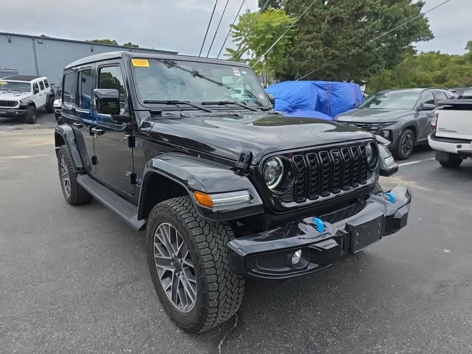 Used 2024 Jeep Wrangler High Altitude