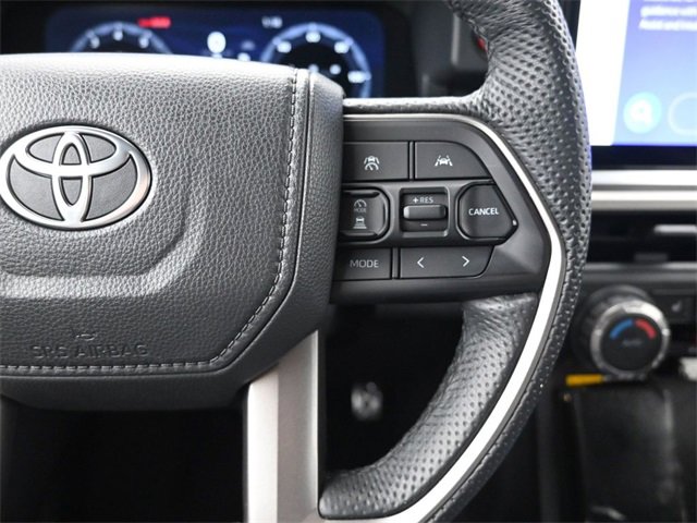Used 2025 Toyota Tacoma TRD Sport image 28