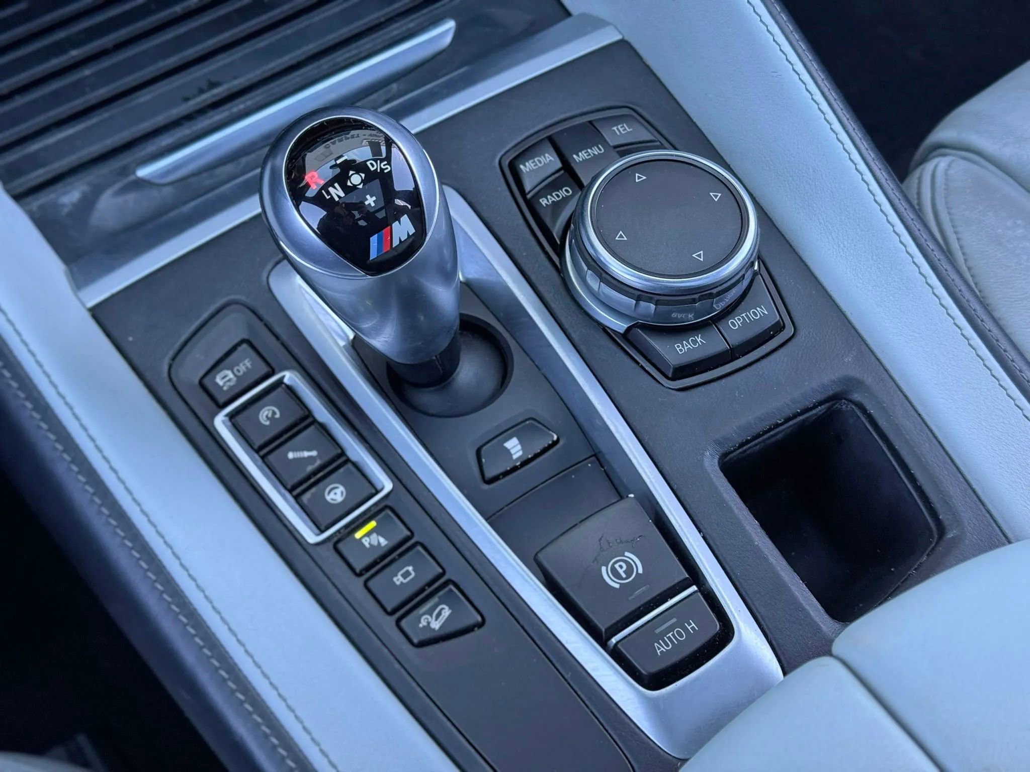 Used 2016 BMW X5 M image 27