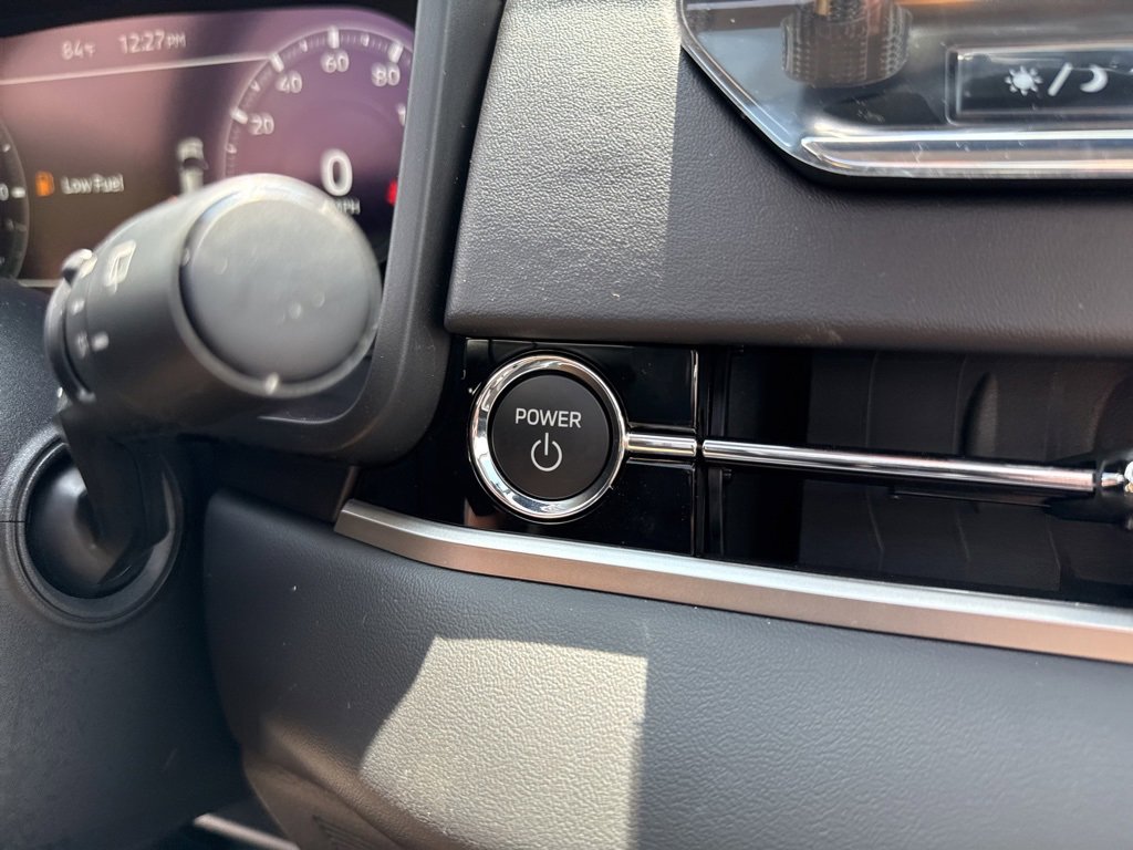 New 2025 Mitsubishi Outlander SEL image 32