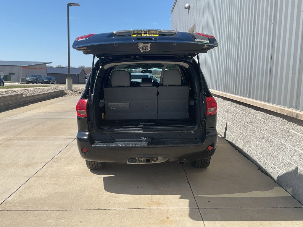 Used 2017 Toyota Sequoia Limited image 23
