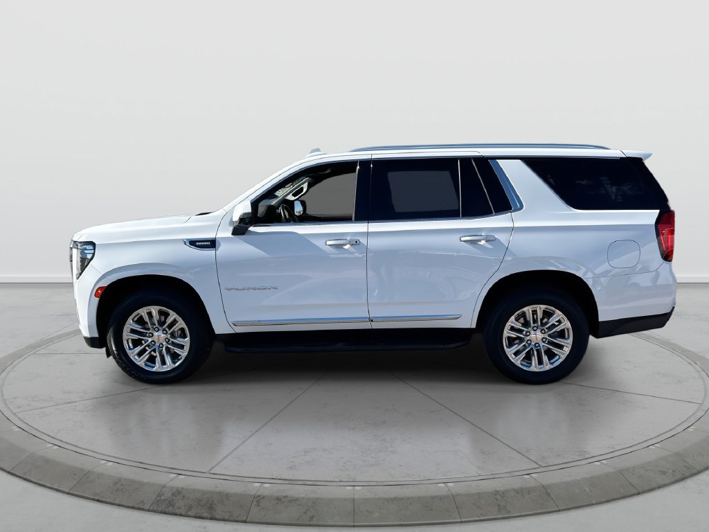 Used 2023 GMC Yukon SLT w/ SLT Luxury Package AWD/4WD image 5