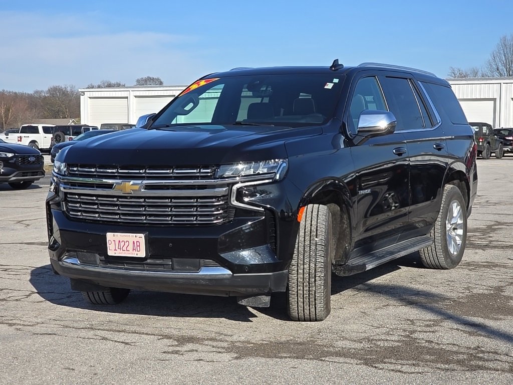 Used 2021 Chevrolet Tahoe Premier w/ Premium Package image 3