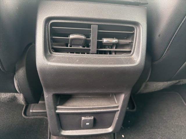 Used 2019 Ford Edge SEL w/ Equipment Group 201A FWD image 12