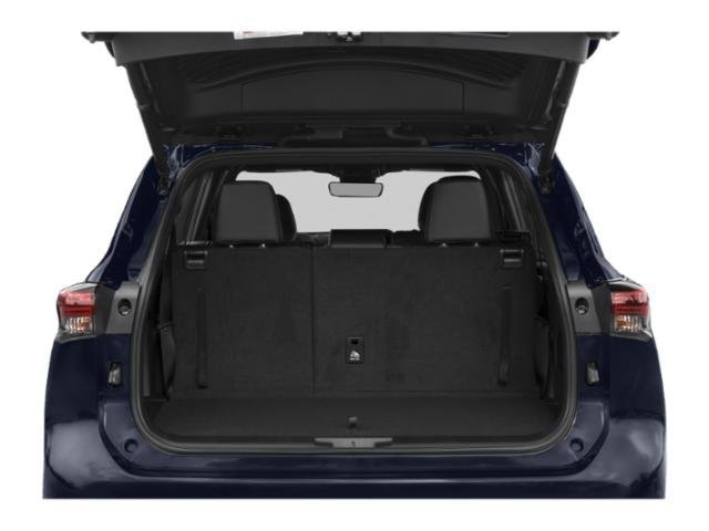 Used 2022 Toyota Highlander XLE image 11