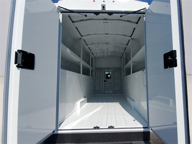 New 2026 Ford E-450 and Econoline 450 Super Duty w/ Power Equipment Group image 36