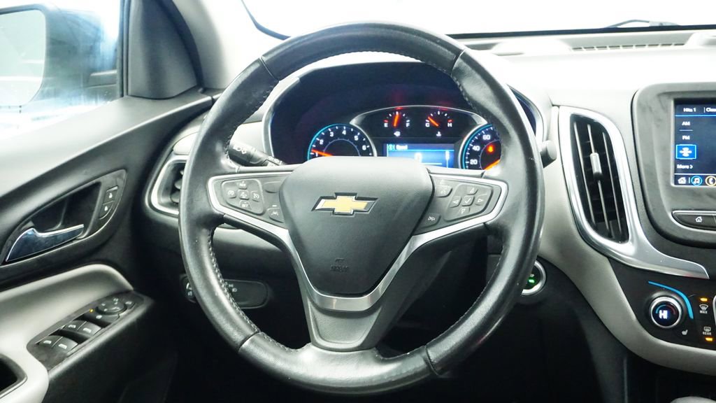 Used 2022 Chevrolet Equinox LT w/ Driver Convenience Package AWD/4WD image 25