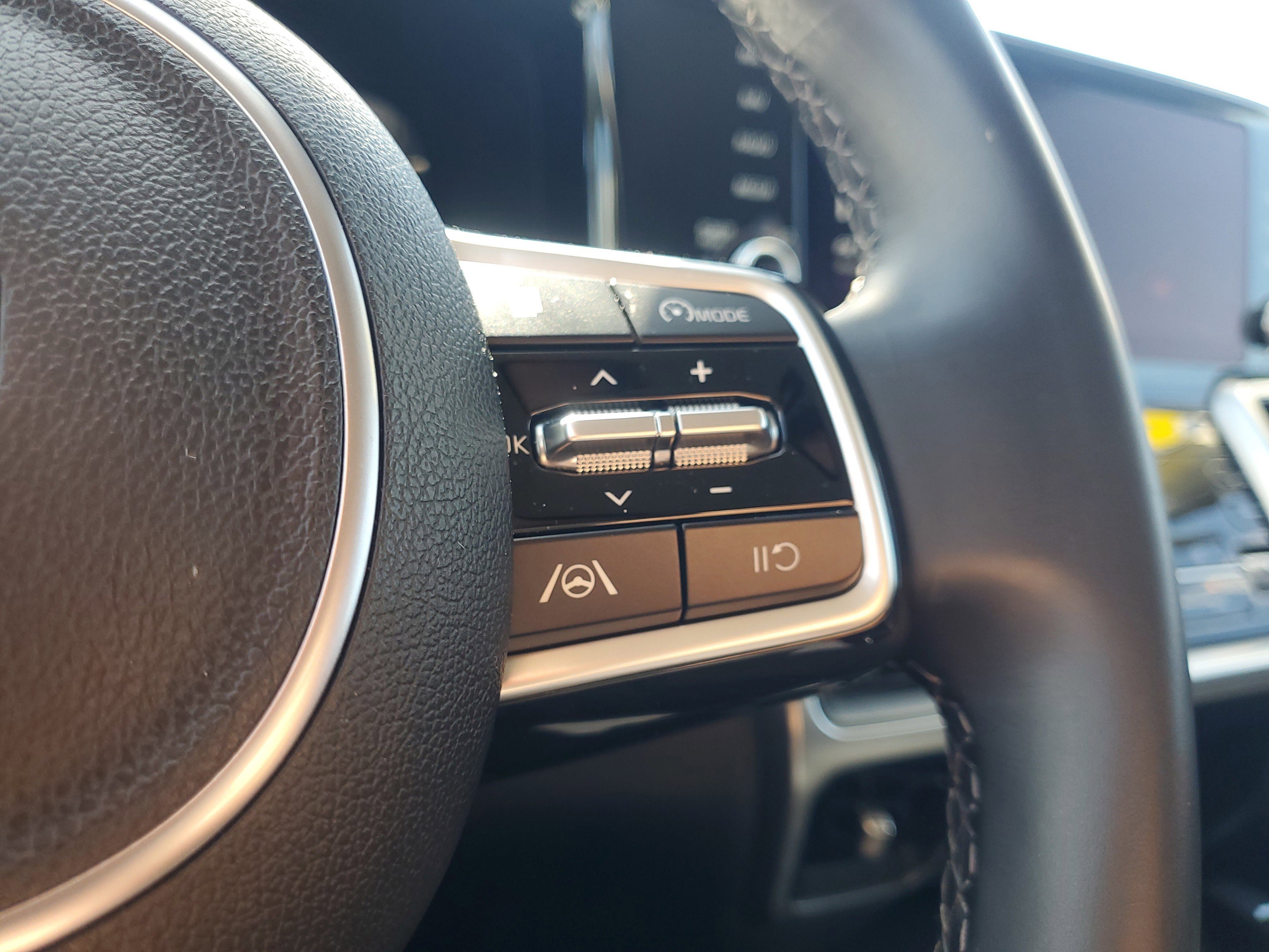 Used 2022 Kia Sorento S image 23