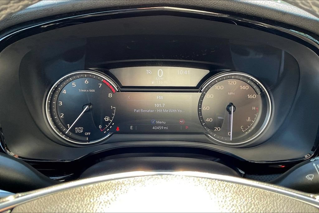 Used 2021 Cadillac XT5 Premium Luxury FWD image 16