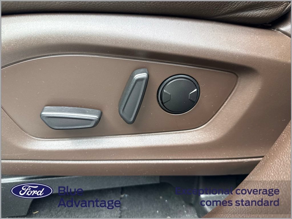 Used 2022 Ford Explorer King Ranch w/ Class IV Trailer Tow Package RWD image 12