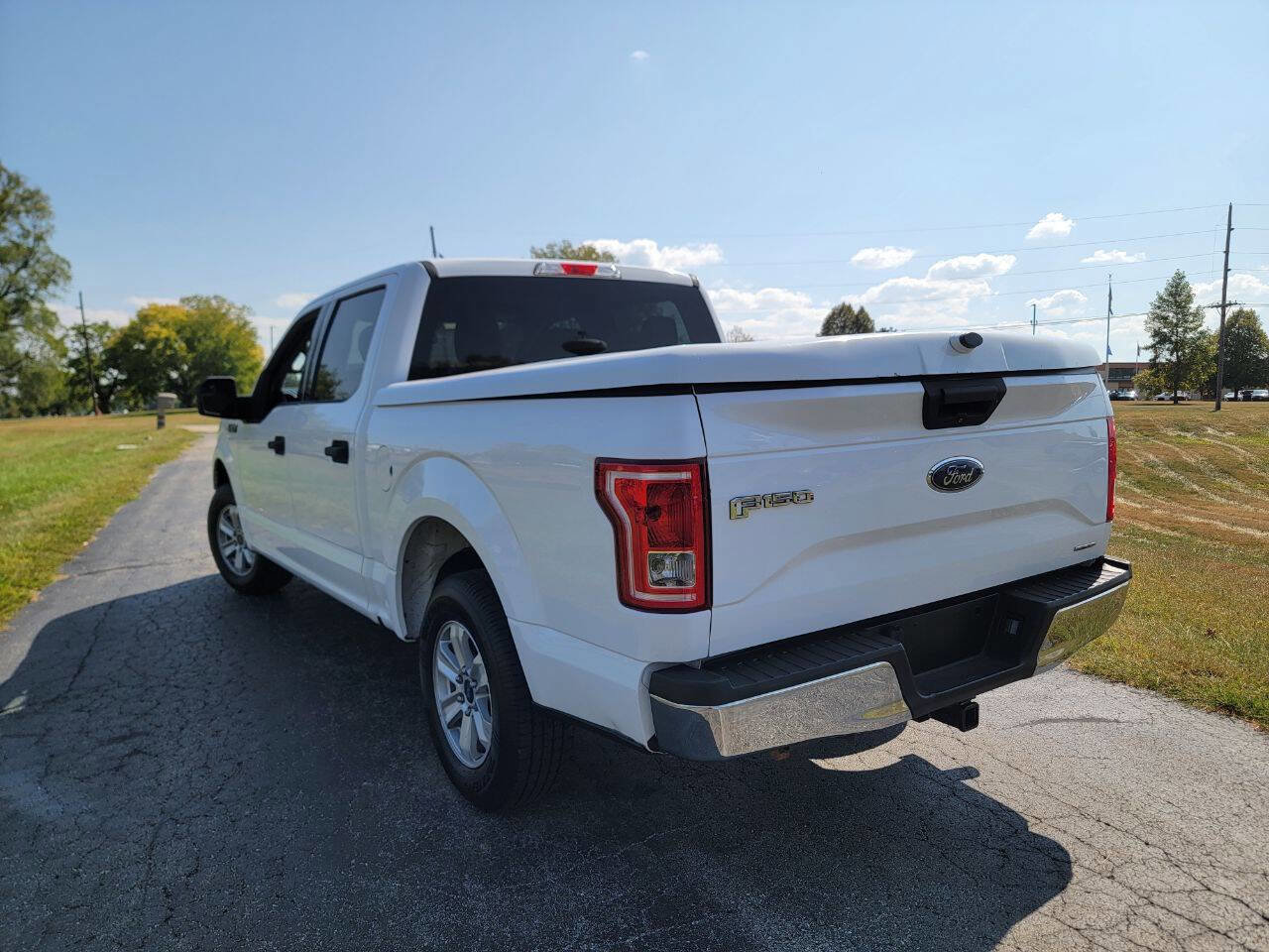 Used 2016 Ford F150 XLT w/ Equipment Group 301A Mid image 13