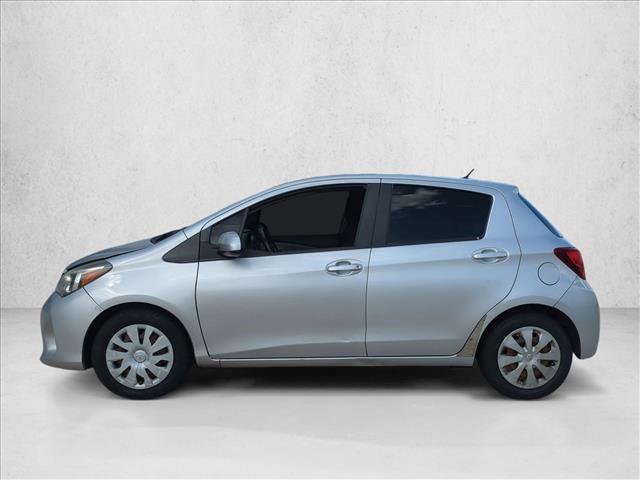 Used 2016 Toyota Yaris L image 8