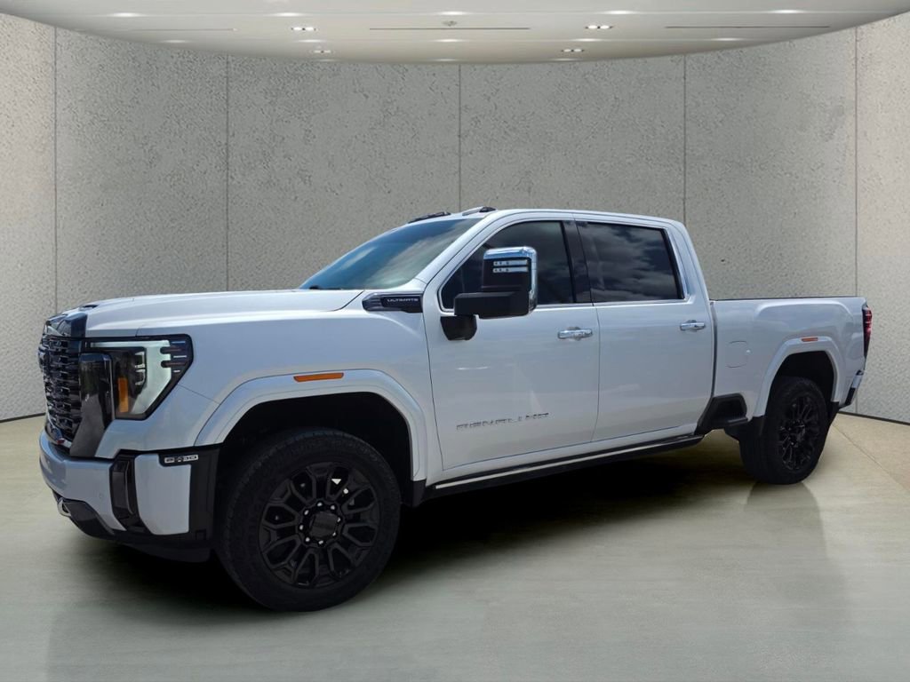 Used 2024 GMC Sierra 2500 Denali Ultimate AWD/4WD image 7