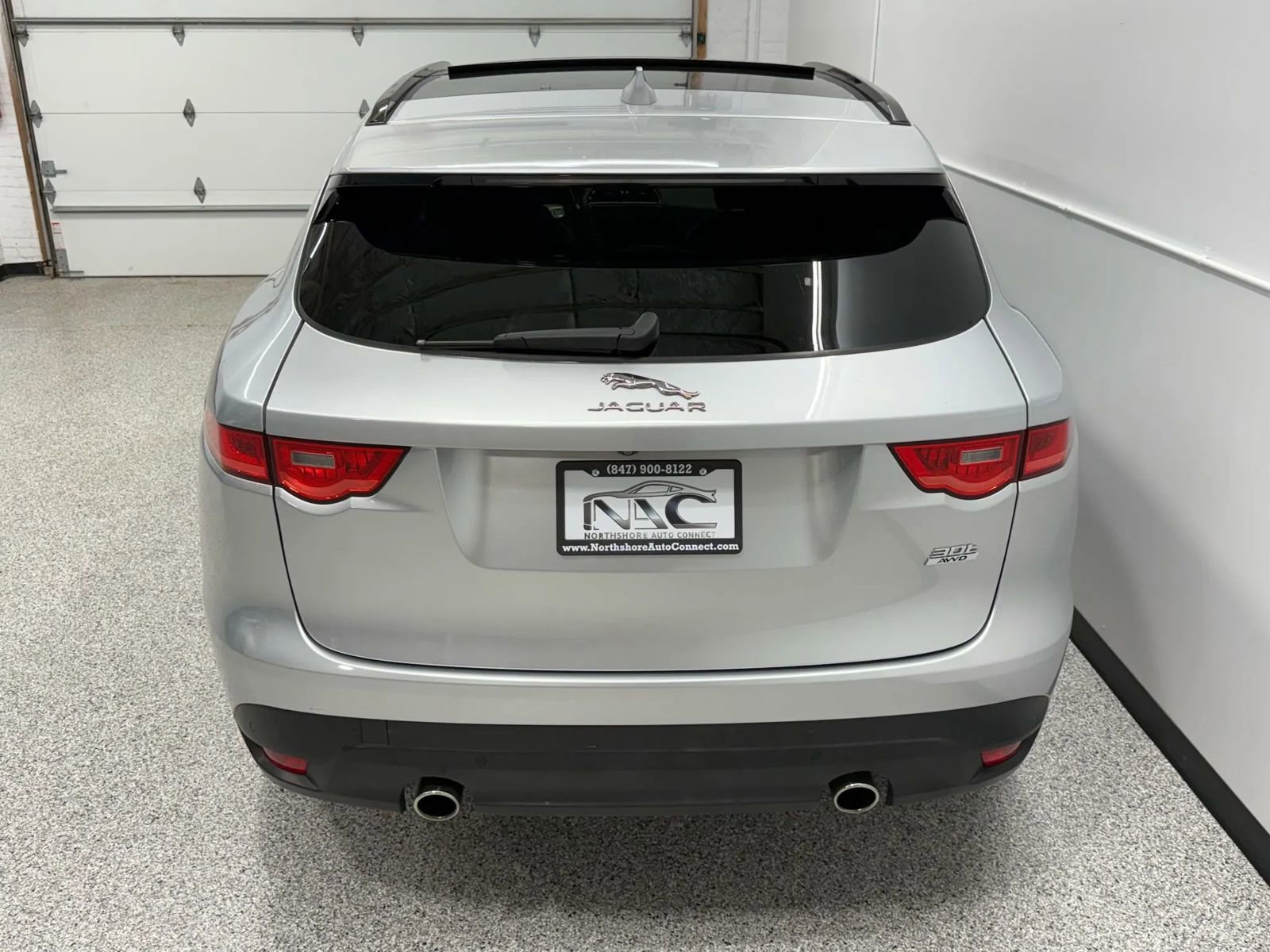 Used 2019 Jaguar F-PACE Premium image 7