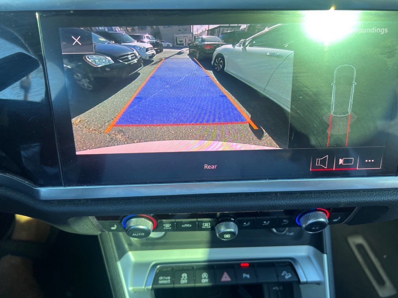Used 2019 Audi Q3 2.0T Premium Plus image 11