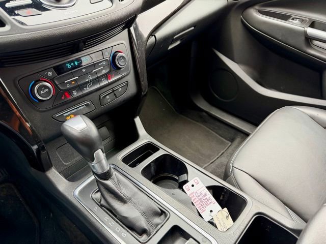 Used 2017 Ford Escape Titanium image 36