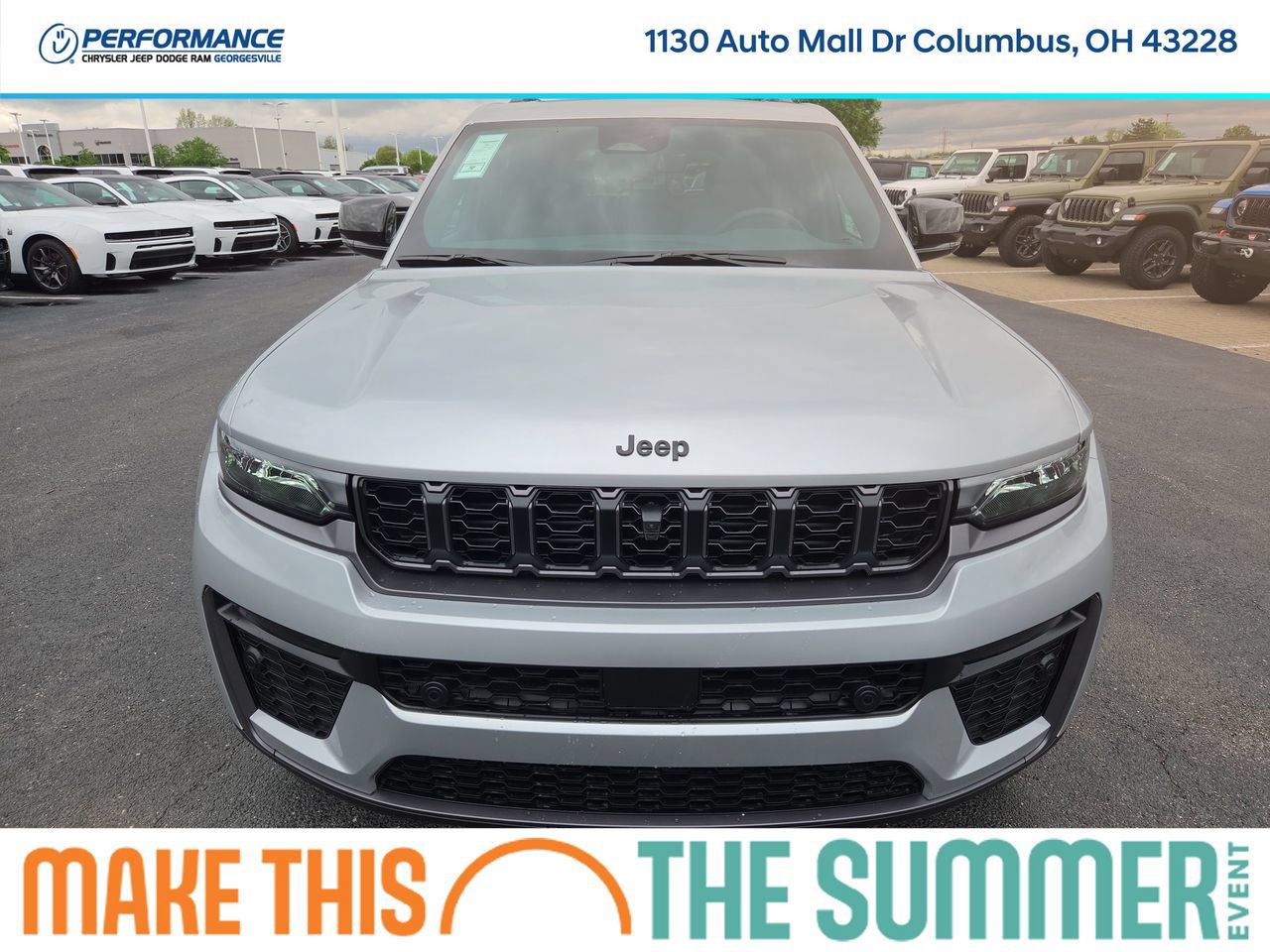New 2026 Jeep Grand Cherokee Limited AWD/4WD image 2