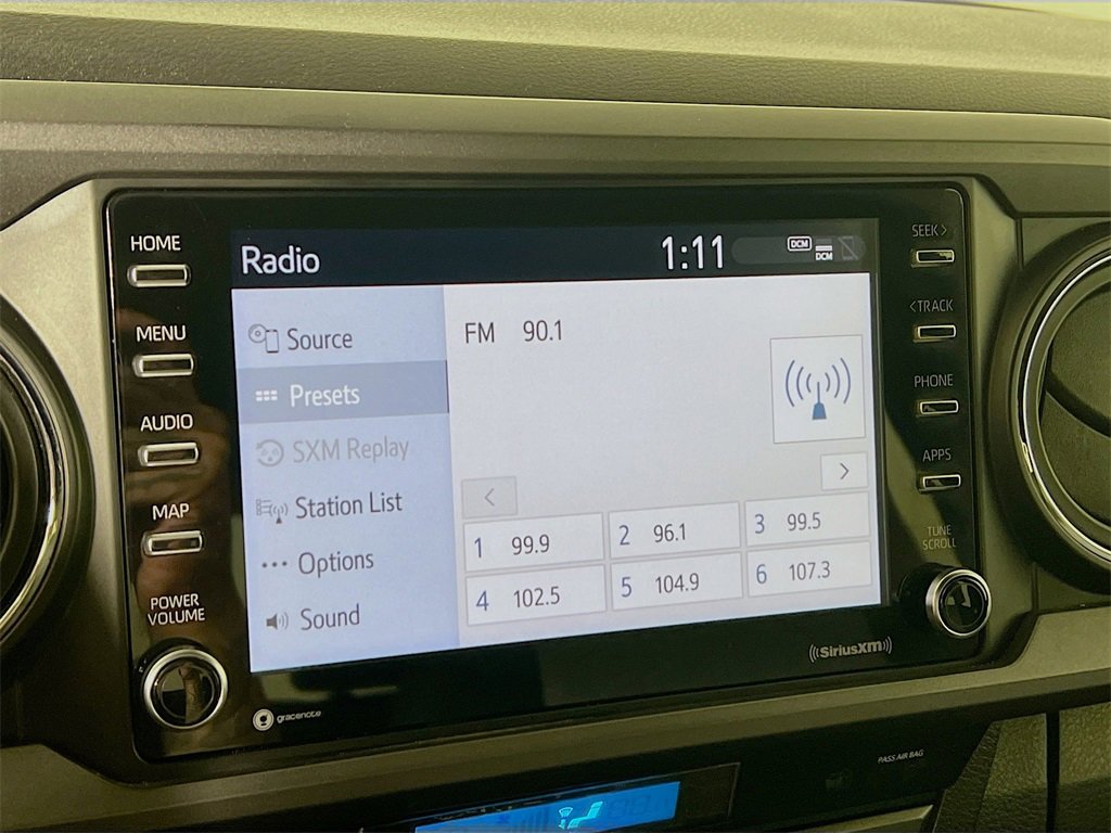 Certified 2022 Toyota Tacoma TRD Off-Road image 13