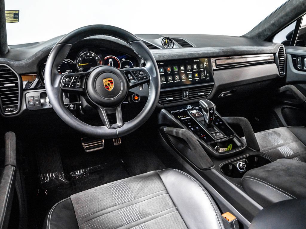 Certified 2023 Porsche Cayenne Turbo GT AWD/4WD image 4