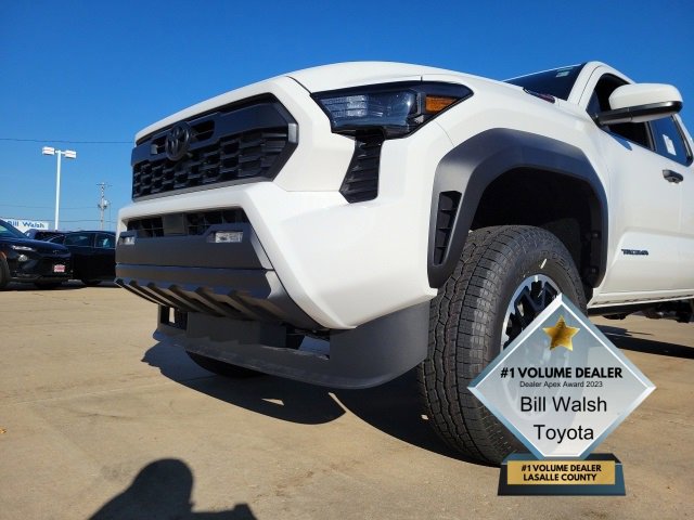 New 2025 Toyota Tacoma TRD Off-Road image 17