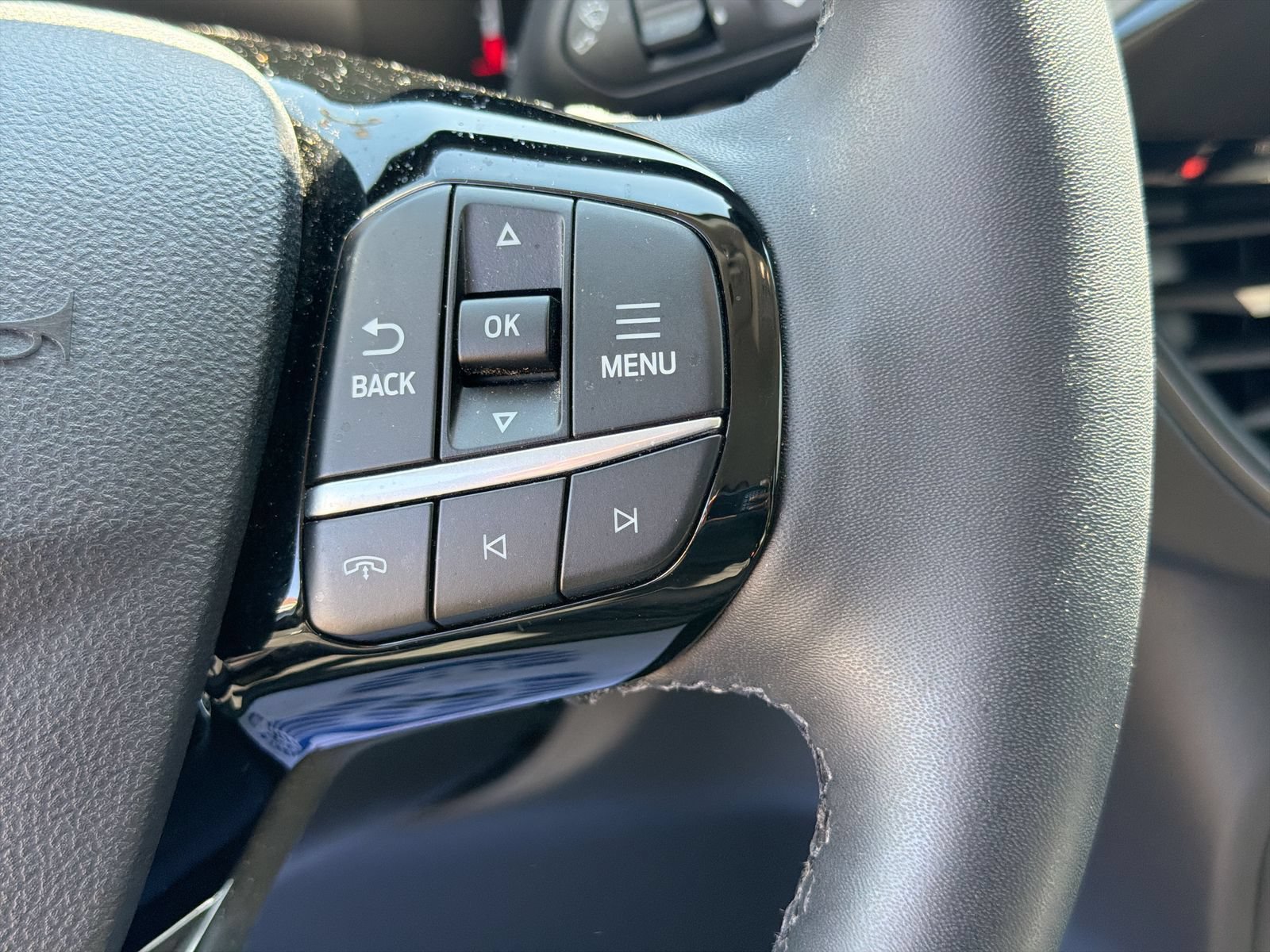 Used 2023 Ford Escape Active AWD/4WD image 30