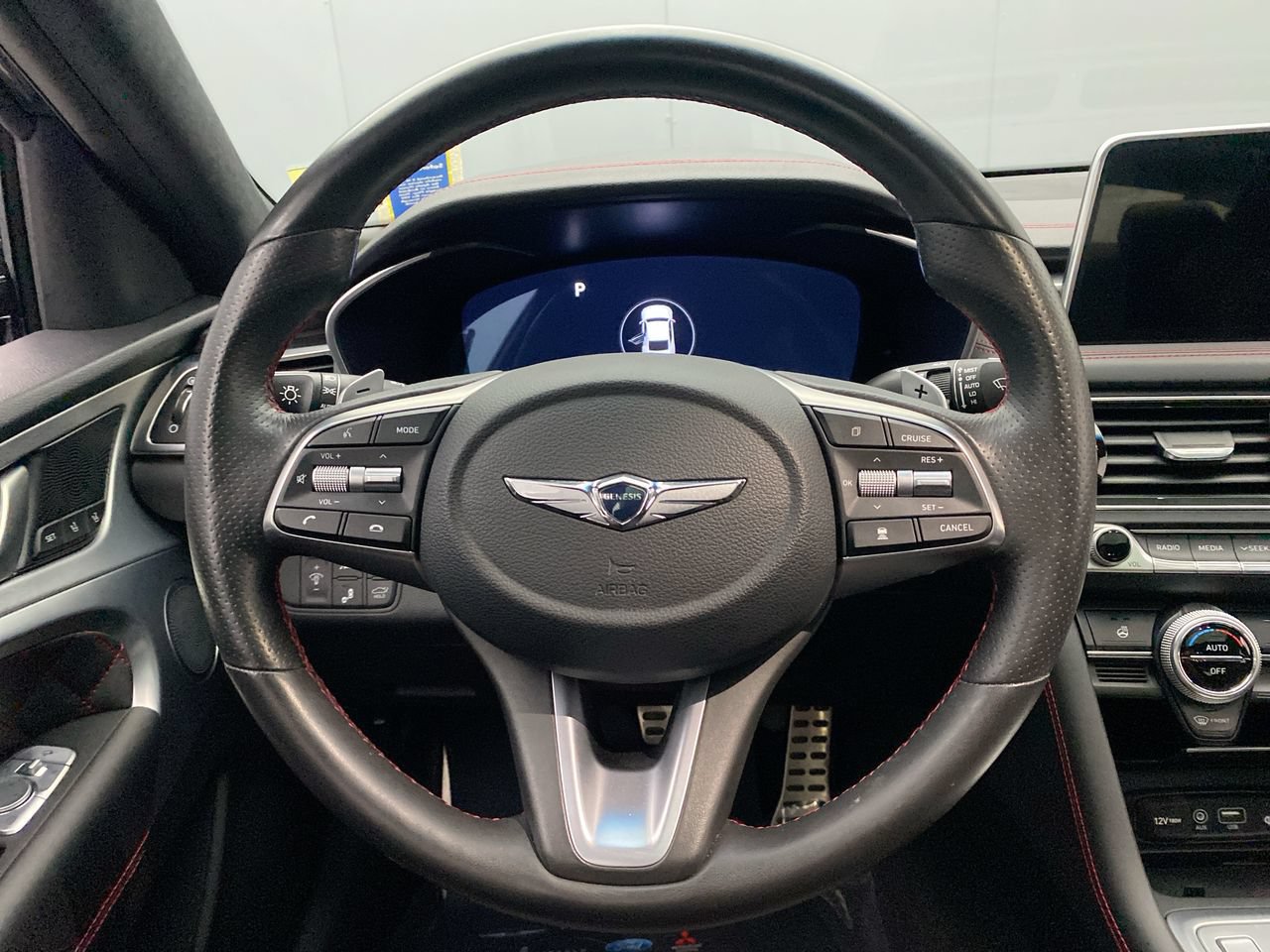 Used 2021 Genesis G70 3.3T AWD/4WD image 16