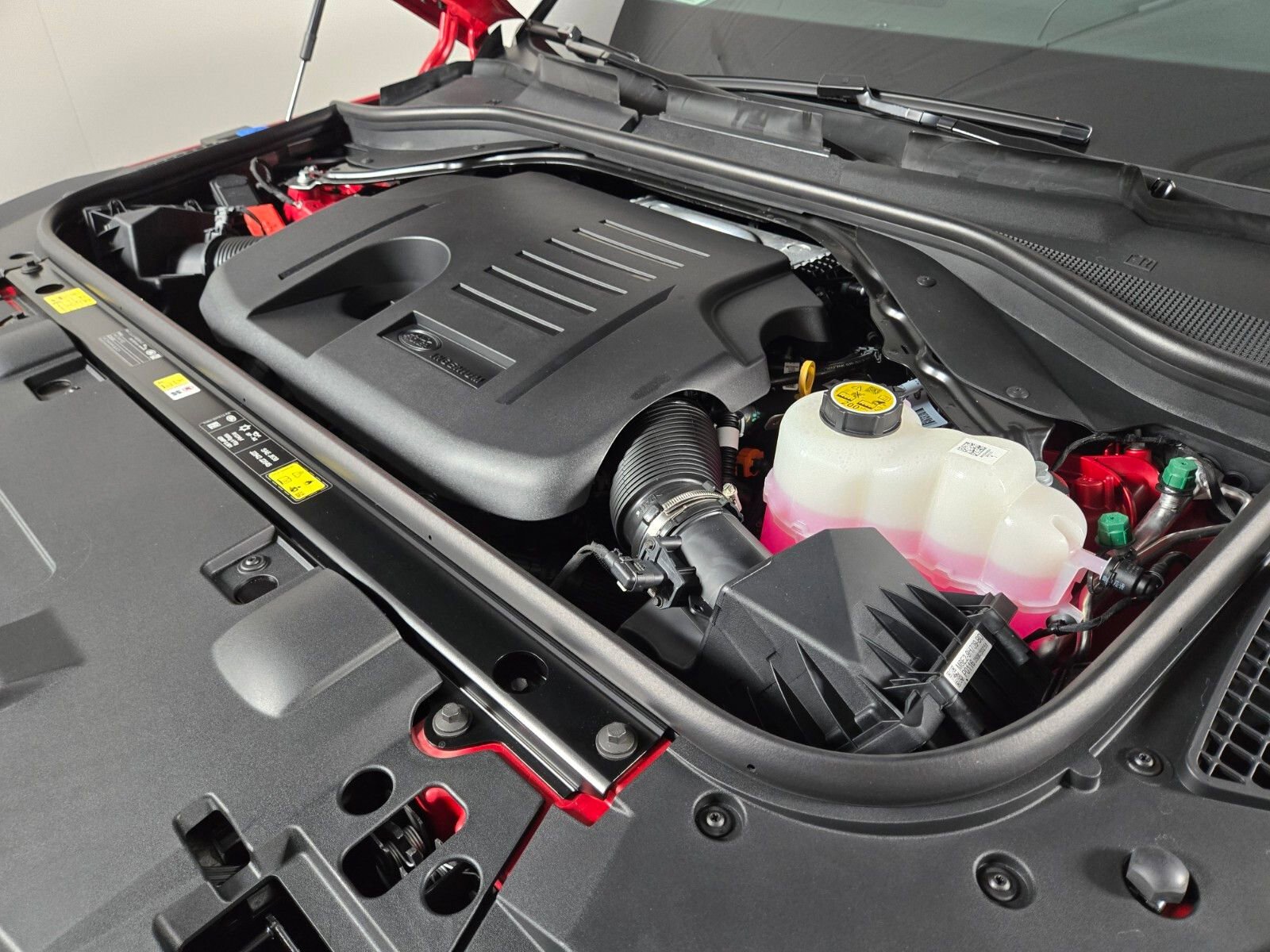 New 2026 Land Rover Range Rover Sport Dynamic SE AWD/4WD image 19