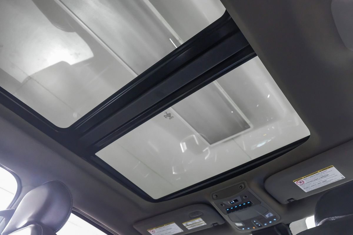 Used 2020 Ford F350 Lariat w/ Lariat Ultimate Package image 22