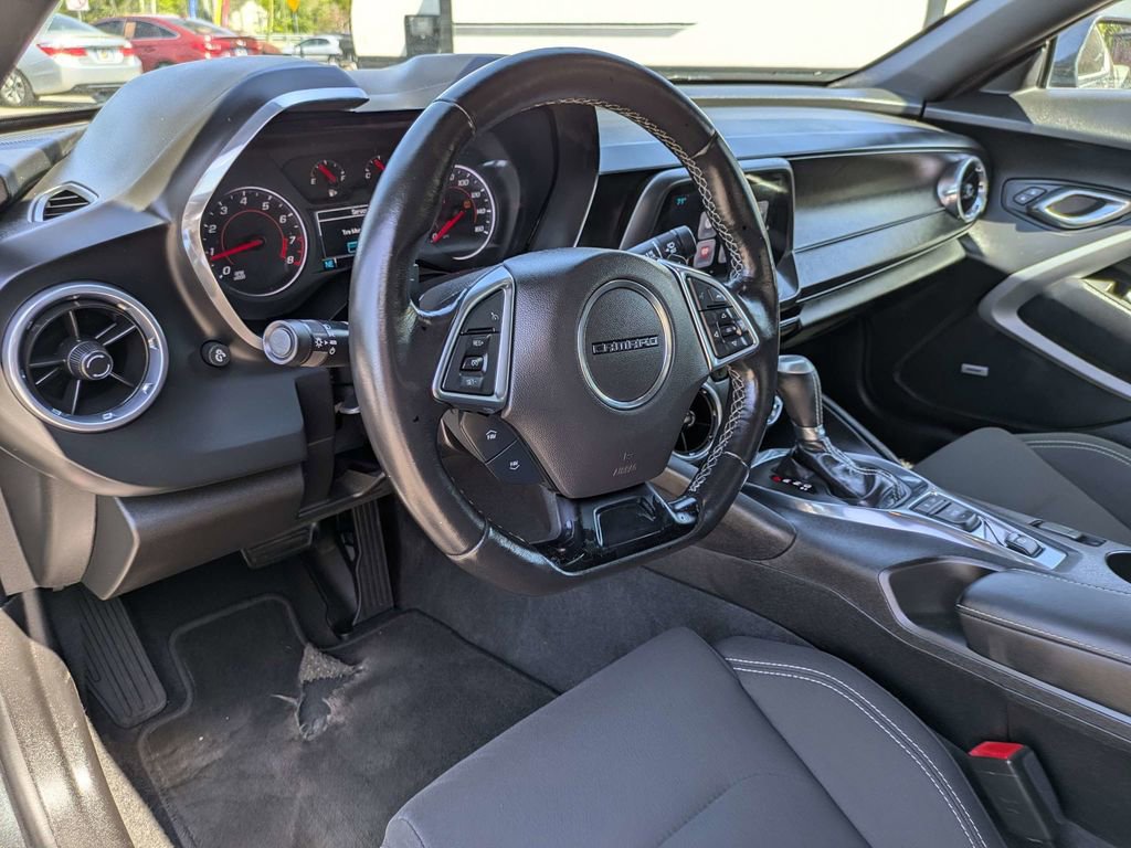 Used 2018 Chevrolet Camaro LT w/ Technology Package image 14