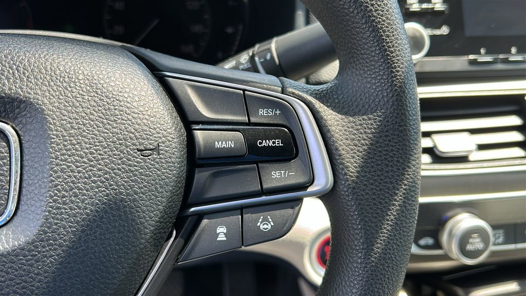 Used 2018 Honda Accord LX image 14
