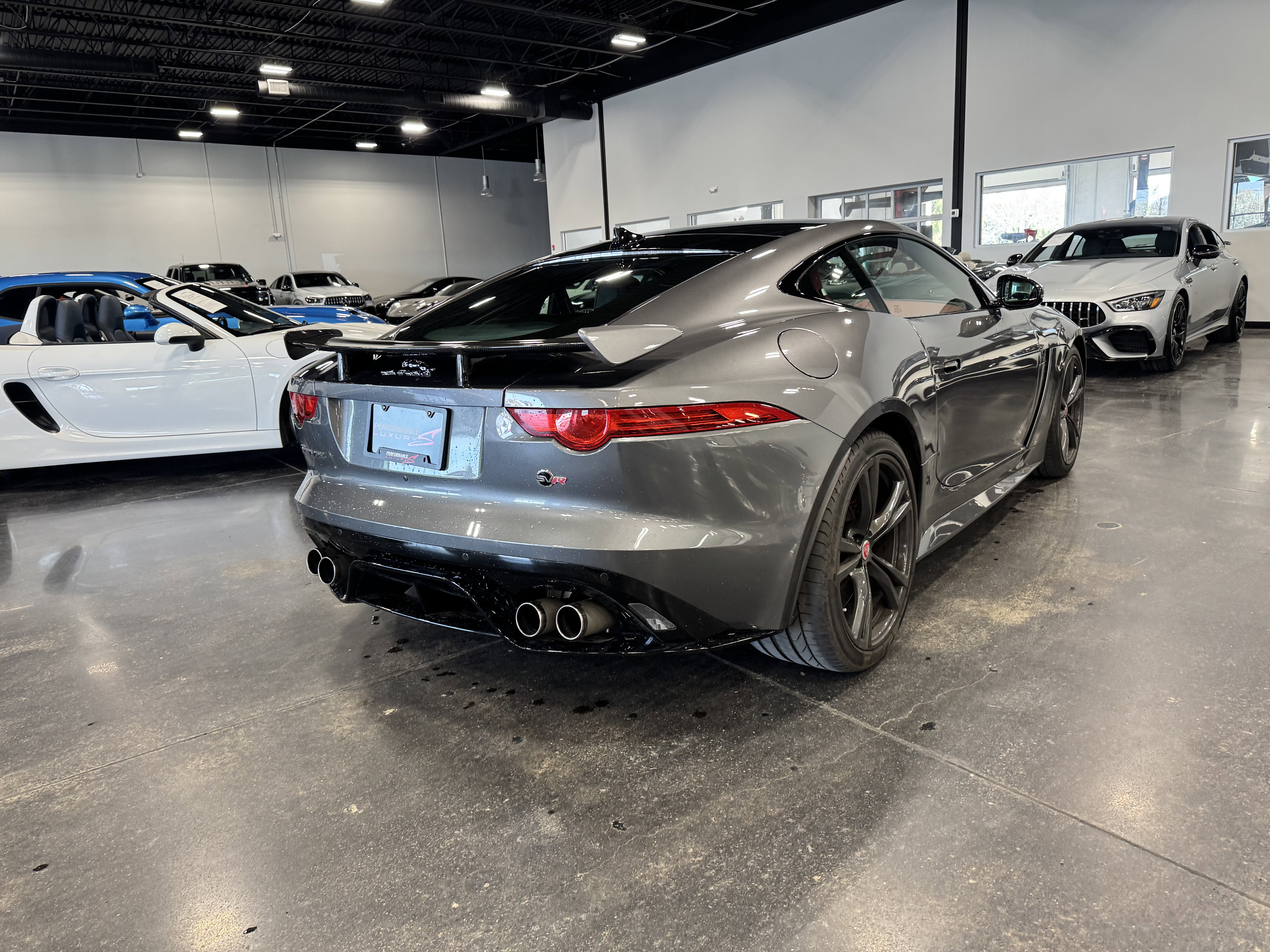 Used 2017 Jaguar F-TYPE SVR image 19