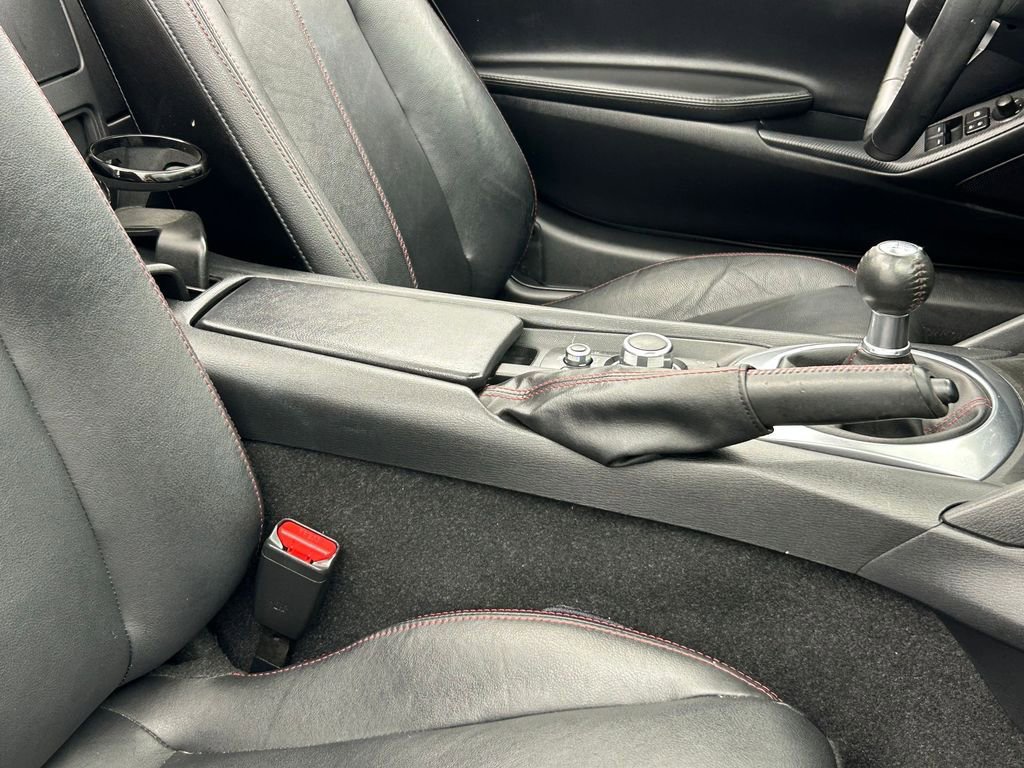 Used 2016 MAZDA MX-5 Miata Grand Touring image 37