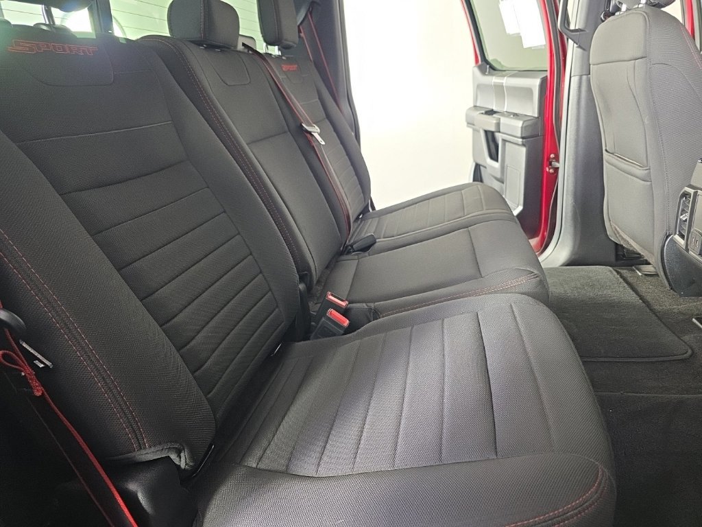 Used 2018 Ford F150 XLT w/ Equipment Group 302A Luxury AWD/4WD image 32