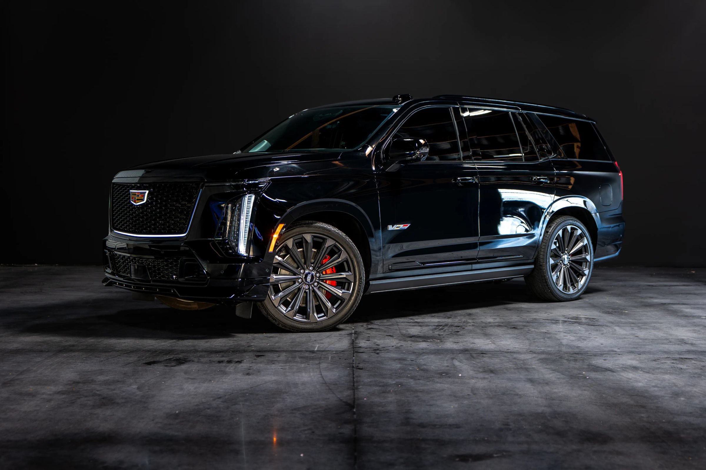 Used 2026 Cadillac Escalade V w/ LPO, Floor Liner Package AWD/4WD image 9
