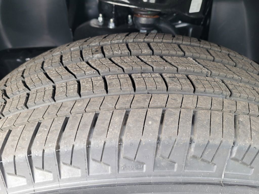 New 2026 Nissan Frontier SV w/ Tow Package image 15