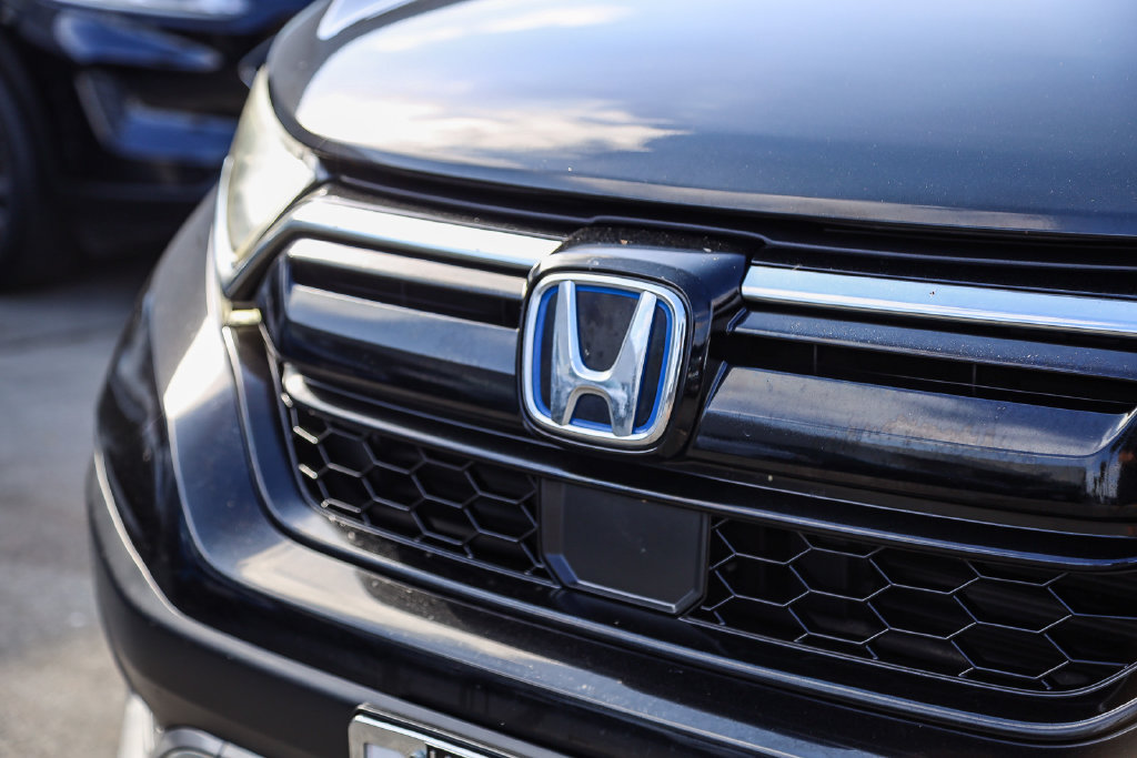 Used 2020 Honda CR-V Touring image 11