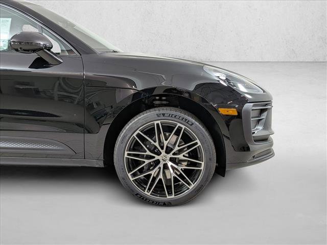 New 2026 Porsche Macan AWD/4WD image 11