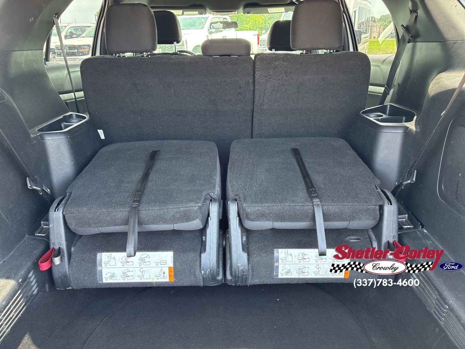 Used 2017 Ford Explorer XLT FWD image 6