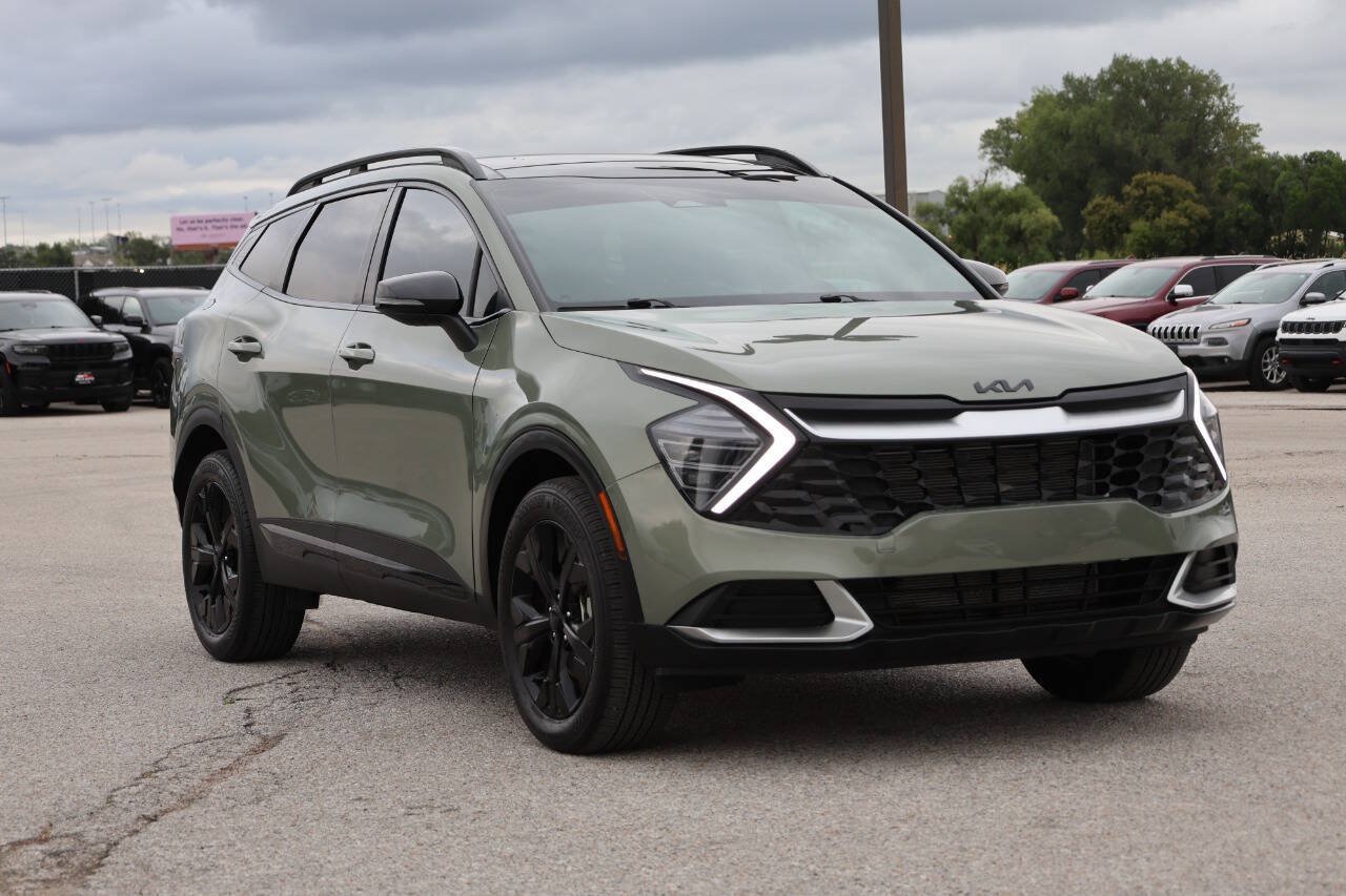 Used 2025 Kia Sportage X-Line w/ Premium Package AWD/4WD image 4
