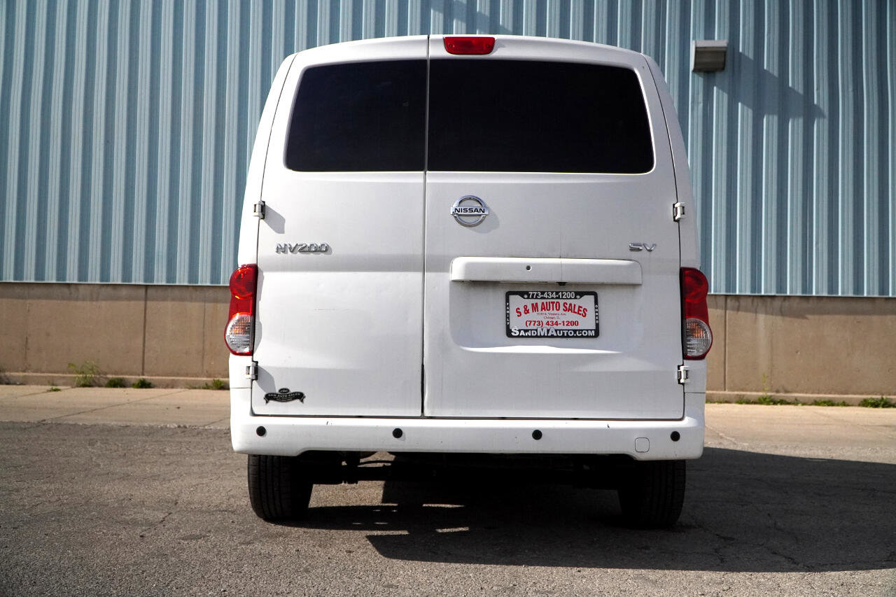 Used 2020 Nissan NV200 SV w/ Sliding Glass Door Package image 15